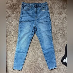 American Eagle Outfitters Curvy Highest Rise Light Blue Jegging